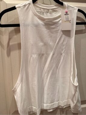 PINK Victoria's Secret White Sleeveless Muscle Tank Top M/L